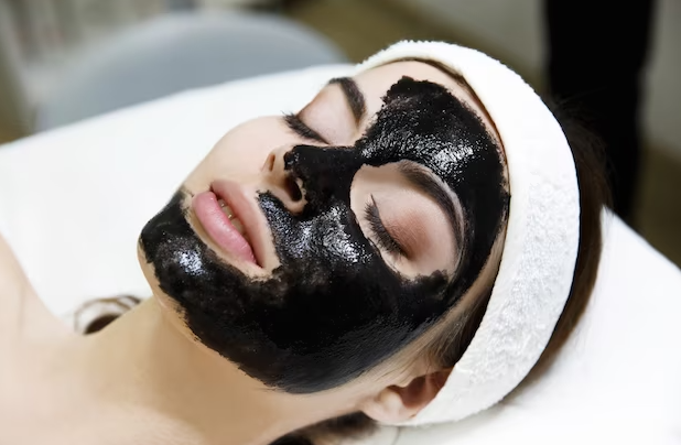 Unveiling the benefits behind carbon facials for skin de tan